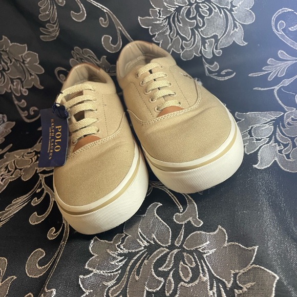 Polo Ralph Lauren Keaton canvas sneakers with RLite cushioning only worn 2 times - Picture 3 of 5